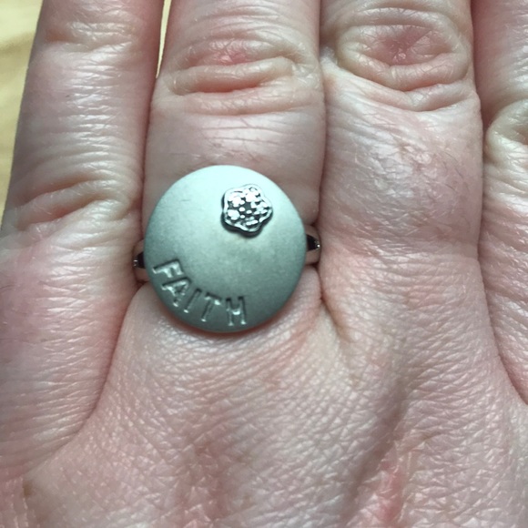 Sterling silver faith ring - Picture 2 of 3